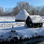 Kauperhof Дом отдыха Бург