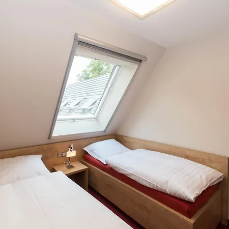 Kauperhof * 布尔格