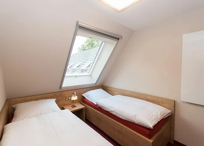 Kauperhof * بورغ