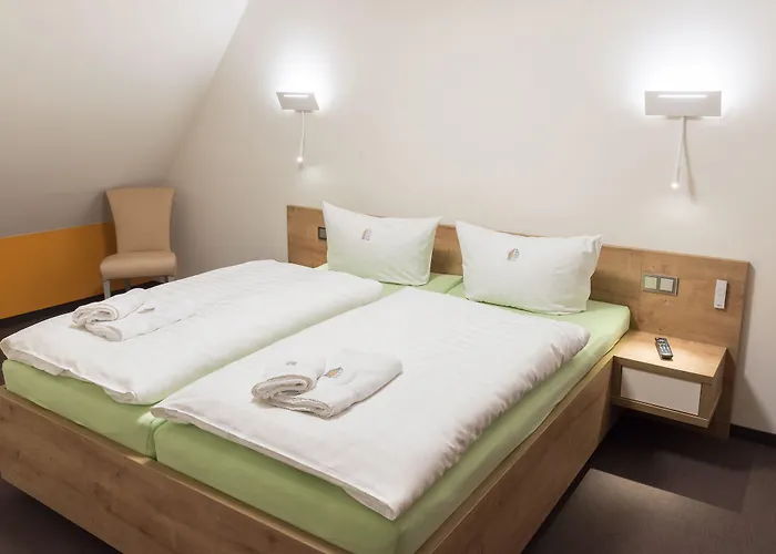 Kauperhof * بورغ